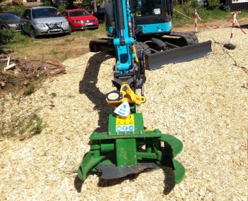 Štiepacie hlavice na hydraulický žeriav