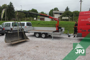 Hydraulická ruka na vleku